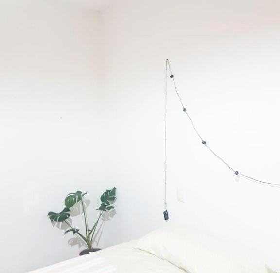 キングサイズベッドのスタンダードルーム, Hoja Santa Posada