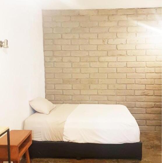 デラックスルーム, Hoja Santa Posada