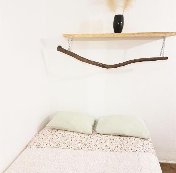 デラックスルーム, Hoja Santa Posada