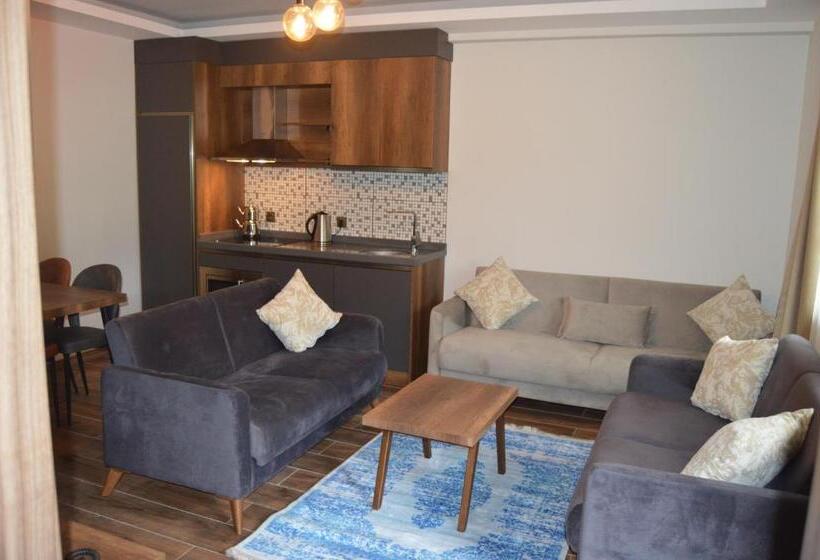 סוויטה עם נוף, Vadi̇ Uzungöl