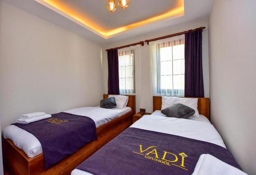 מיטת קינג בסוויטה, Vadi̇ Uzungöl