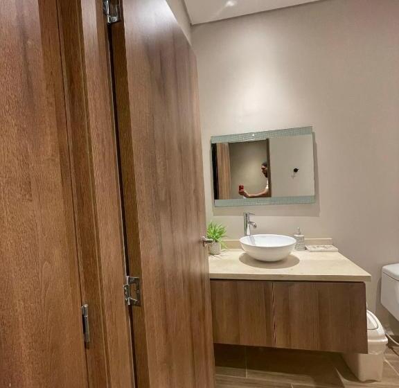 اتاق سوپریور, Casa Roman