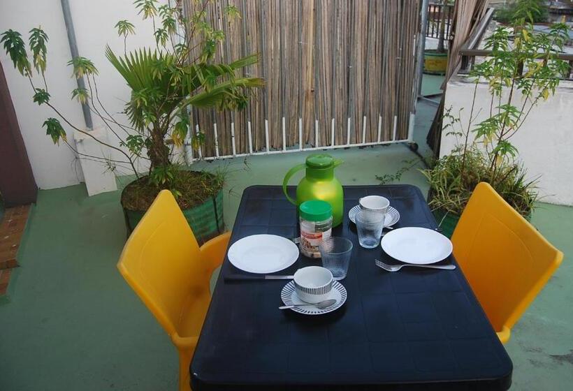 اتاق استاندارد با تراس, Karls Guesthouse