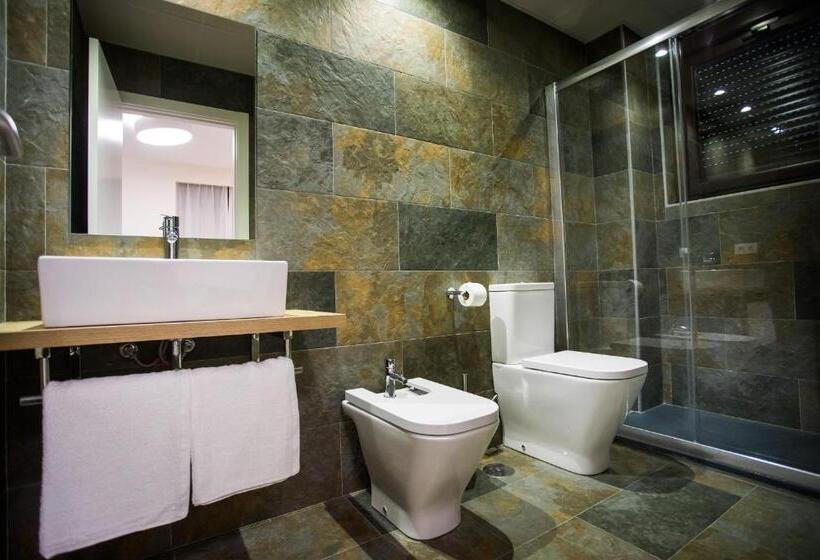 اتاق استاندارد با تراس, Villa Lucerna Sports & Hotel Resort