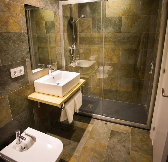 اتاق استاندارد با تراس, Villa Lucerna Sports & Hotel Resort