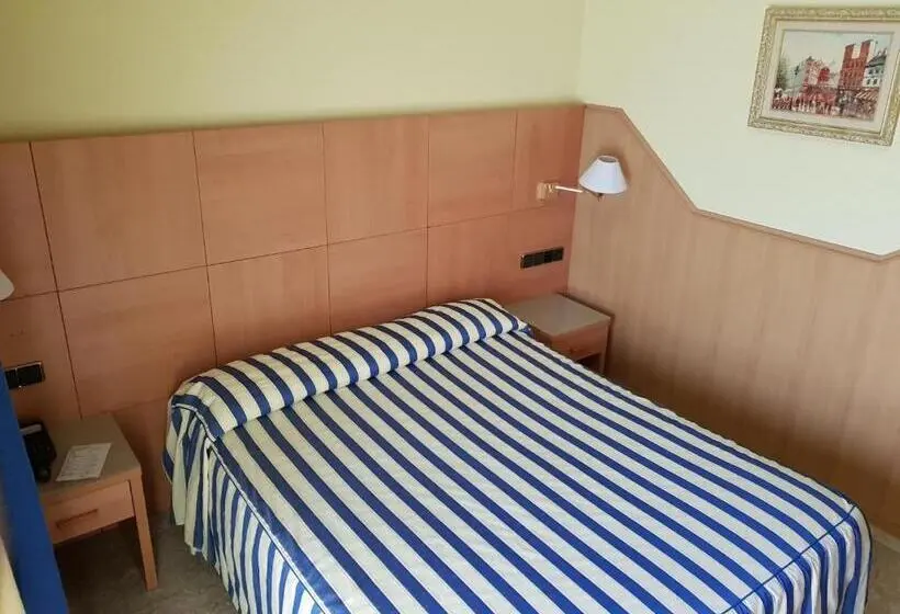 Chambre Deluxe, Hostal Milenium