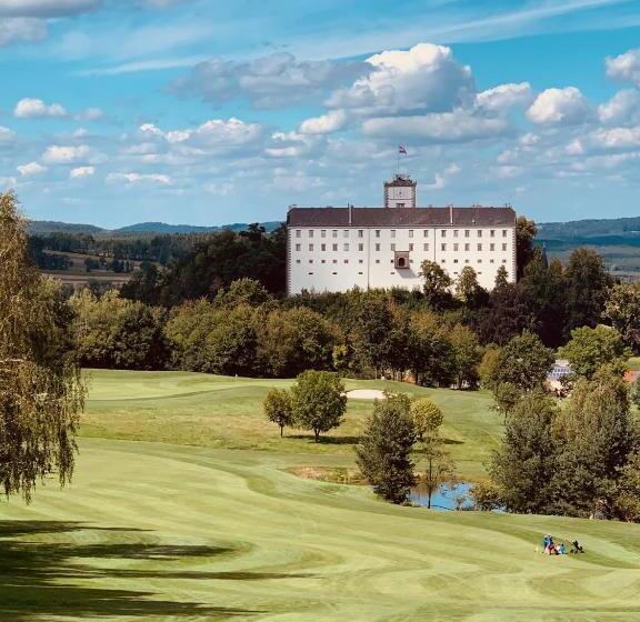 标准间, Hausschachen