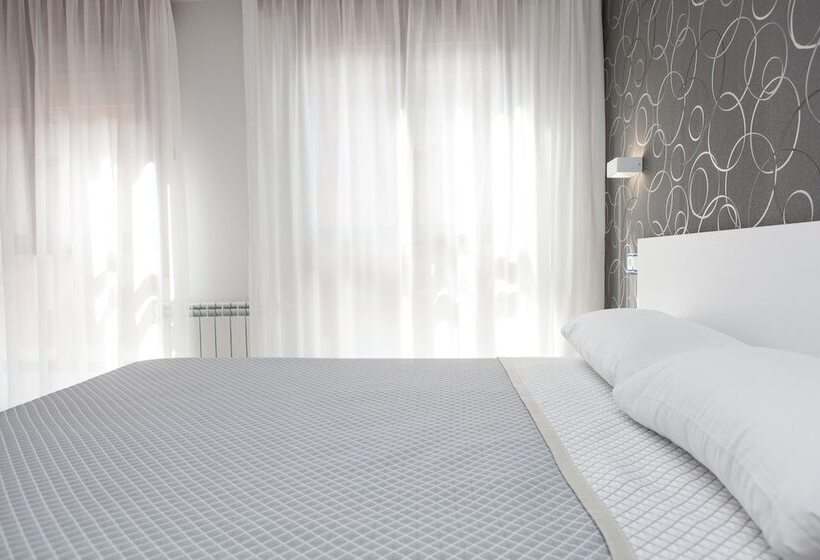 غرفة قياسية, Los Rosales