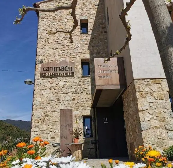 Standard Room, Restaurante Y Alojamiento Can Mach