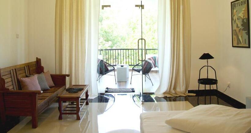 발코니 디럭스 룸, Villa Layanga Riverside Guestrooms