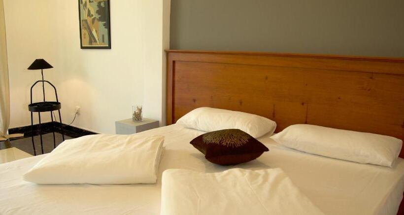 스탠다드 테라스 룸, Villa Layanga Riverside Guestrooms