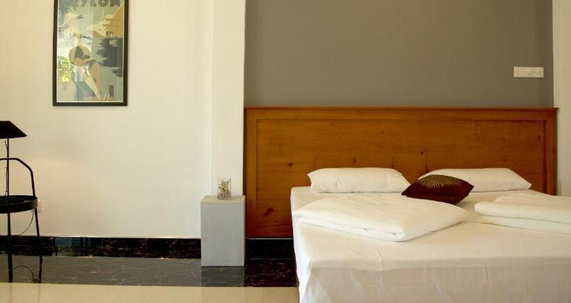 Quarto Estandar com Terraço, Villa Layanga   Riverside Guestrooms