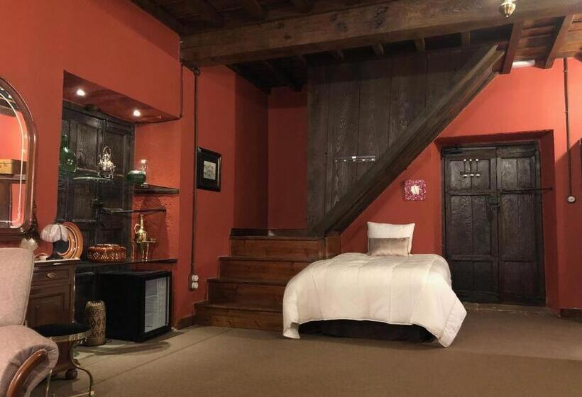 주니어 스위트, Pazo De Laia