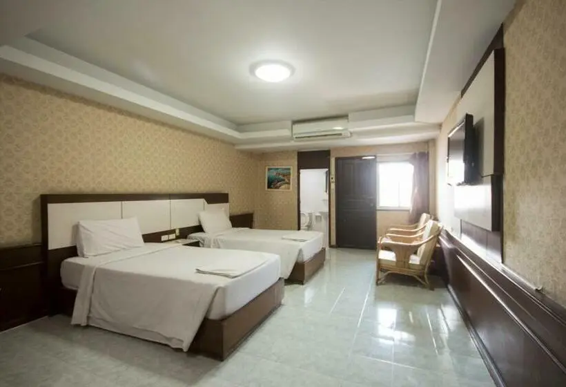 اتاق اکونومی, Khon Kaen Ruenrom