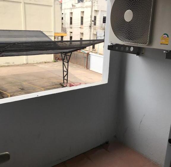 스탠다드 룸, Khon Kaen Ruenrom