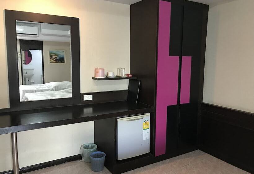 스탠다드 룸, Khon Kaen Ruenrom