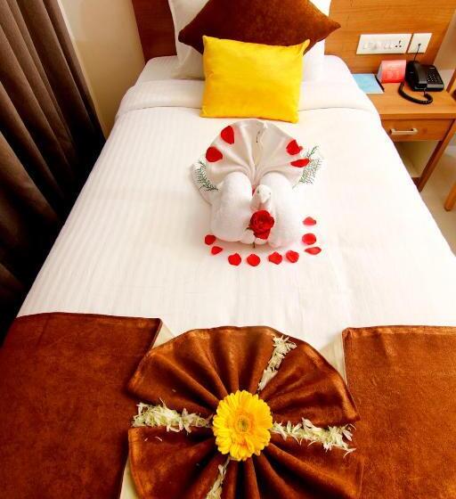 标准单人间, Panacea Ventures