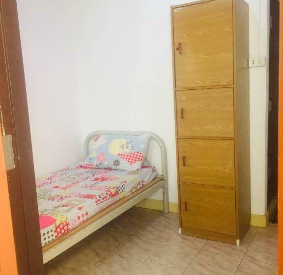 חדר אקונומי יחיד, Plaza Huahin