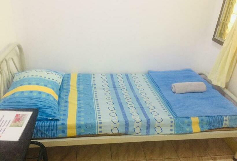 חדר אקונומי יחיד, Plaza Huahin