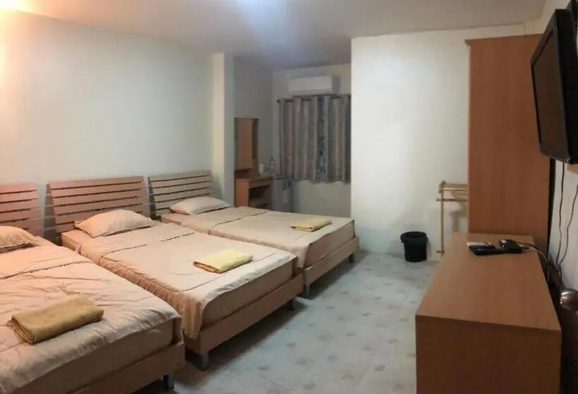 Habitació Triple Basic, Tk Guesthouse