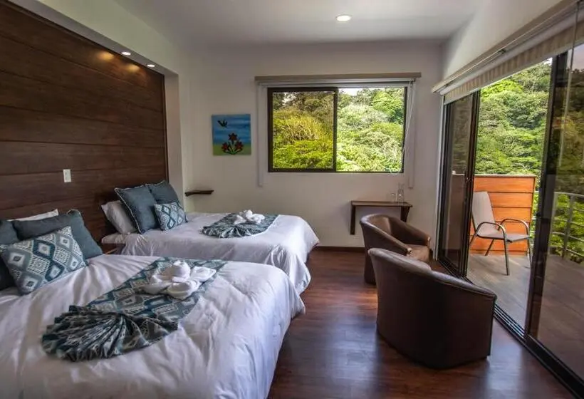 レイクビュースタンダードルーム, Burbi Lake Lodge Monteverde
