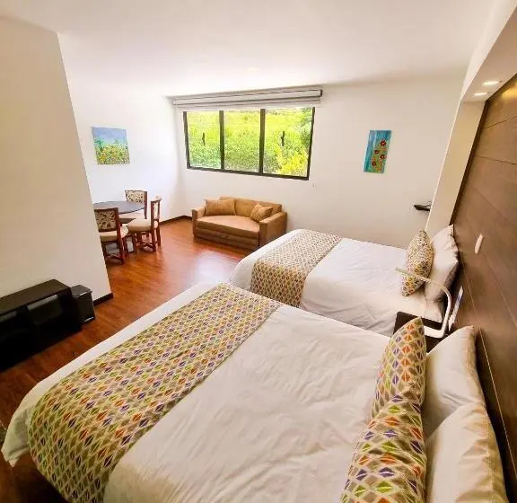 マウンテンビューファミリールーム, Burbi Lake Lodge Monteverde