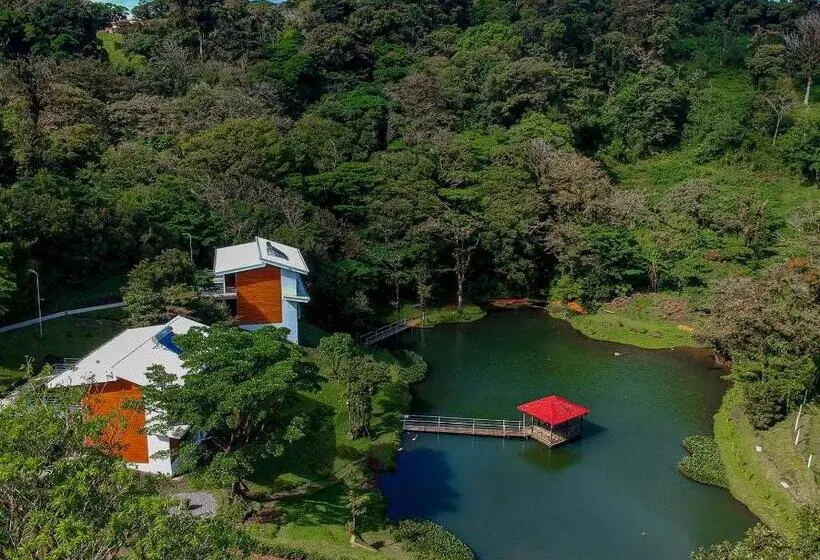 マウンテンビュースタンダードルーム, Burbi Lake Lodge Monteverde