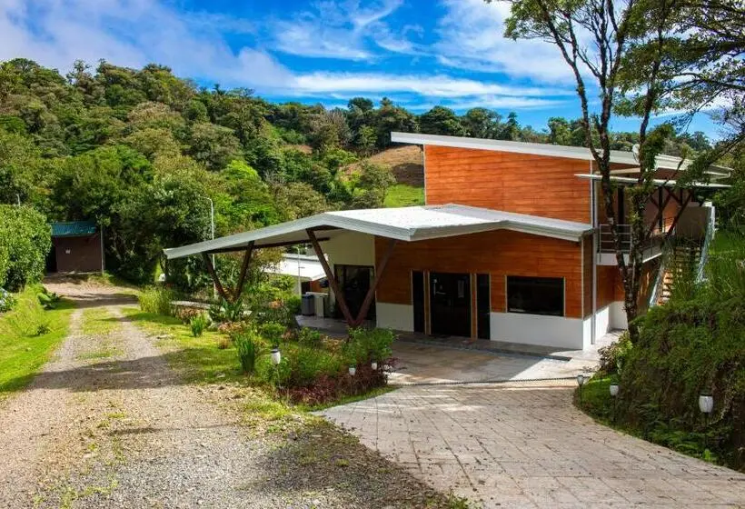 マウンテンビュースタンダードルーム, Burbi Lake Lodge Monteverde