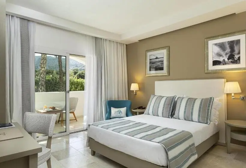 Superior-huone, Grand Hotel Cannigione