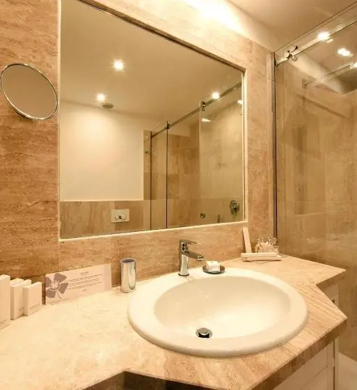 Superior-huone, Grand Hotel Cannigione