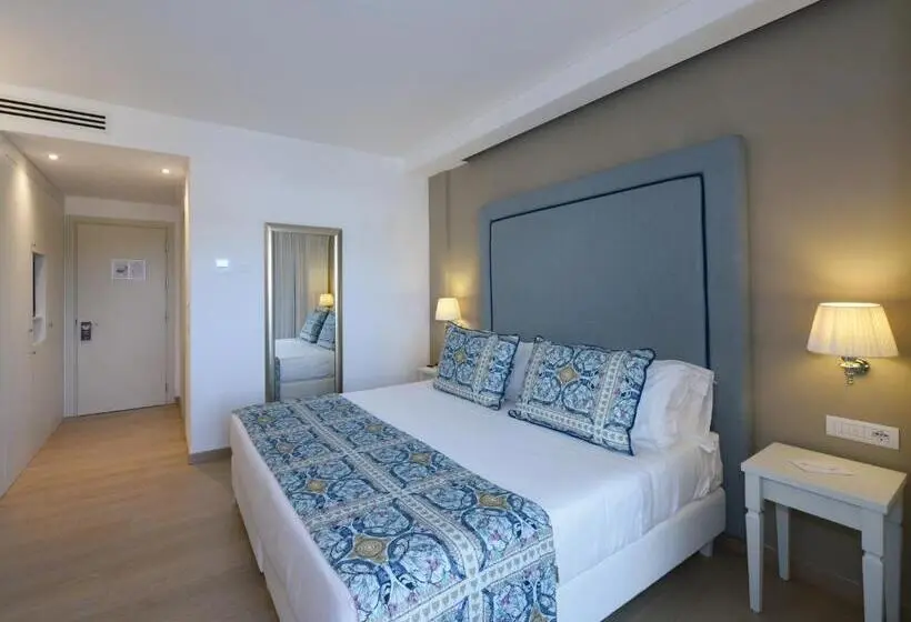 Deluxe-huone Merinäkymä Parveke, Grand Hotel Cannigione