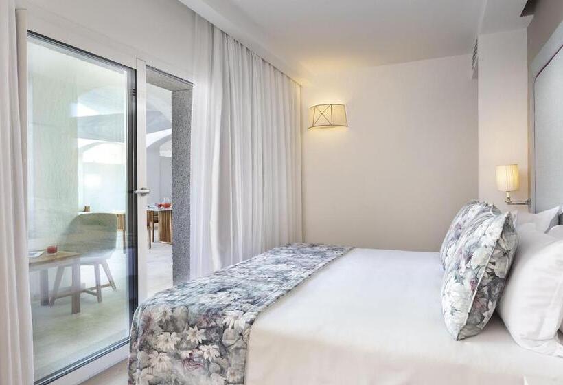 סוויטה נוף לבריכה, Grand Hotel Cannigione