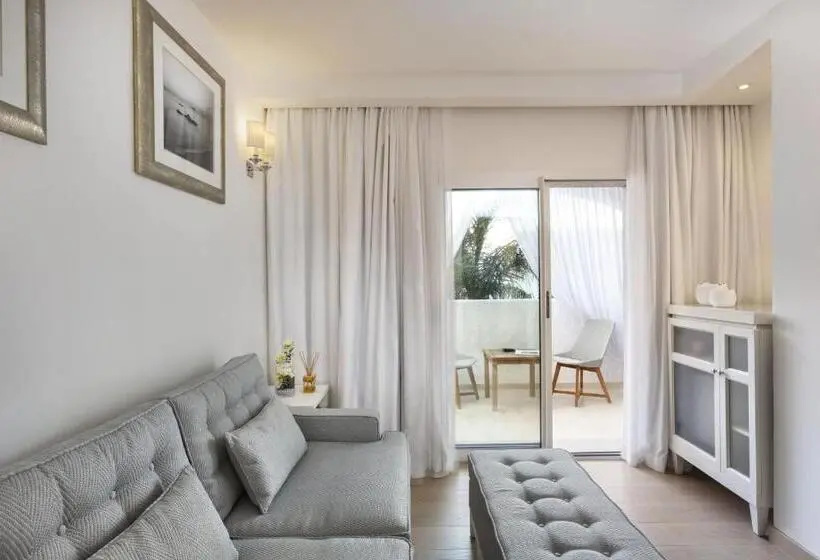 Deluxe-sviitti, Grand Hotel Cannigione