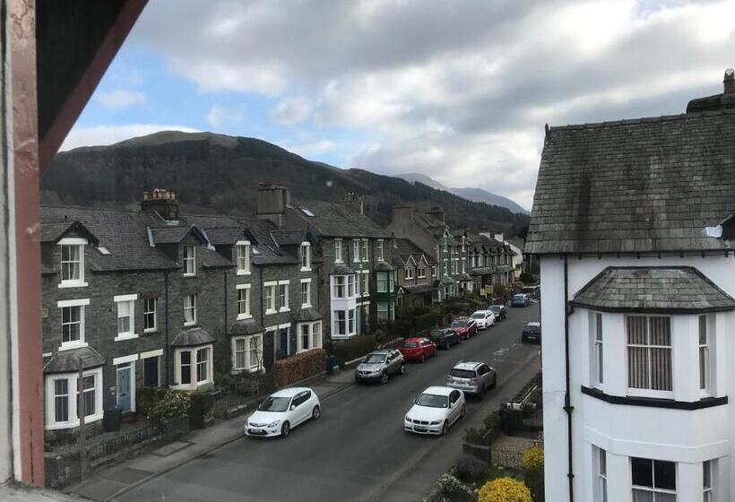 חדר סטנדרט נוף להרים, Winchester House