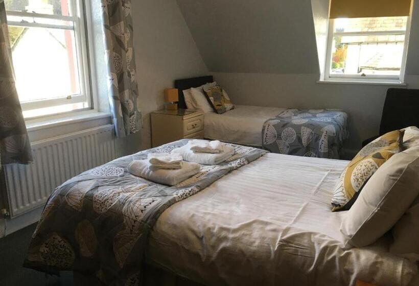 חדר משפחתי נוף להרים, Winchester House