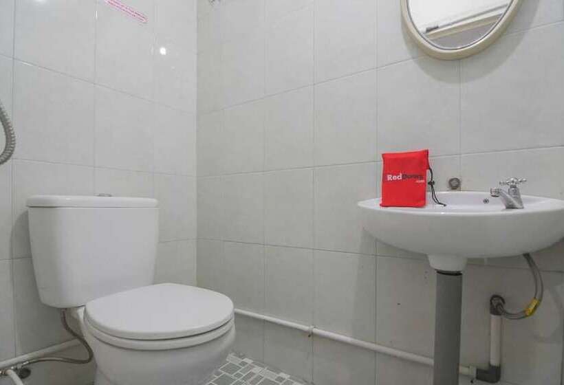 豪华房间, Reddoorz Near Gajah Mada Pontianak
