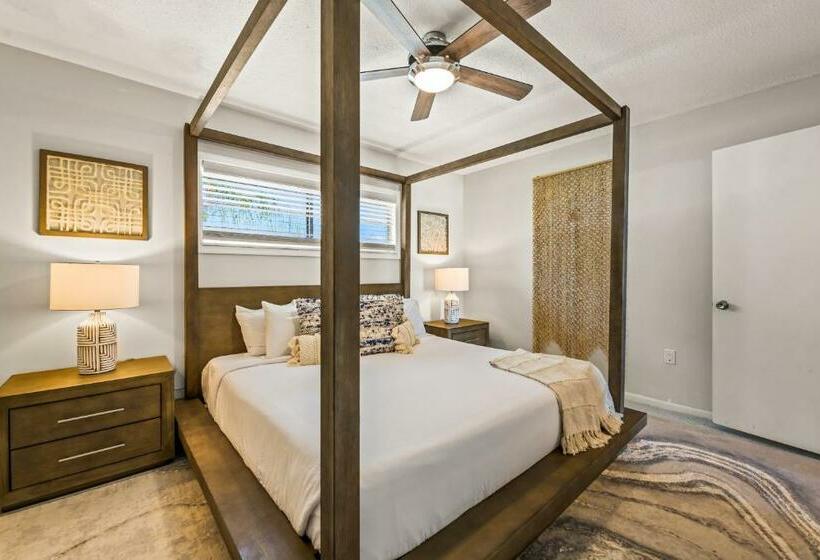 Люкс Кровать Кинг, Bali Hai Beachfront Resort And Spa