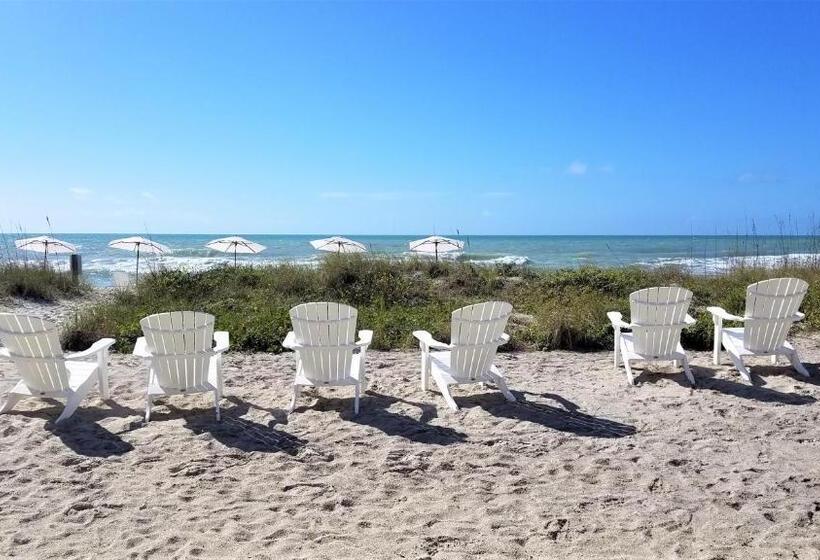 Люкс Кровать Кинг, Bali Hai Beachfront Resort And Spa