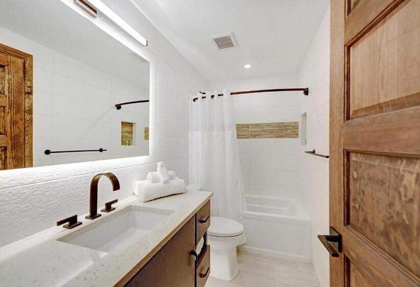 Студия Стандарт, Bali Hai Beachfront Resort And Spa