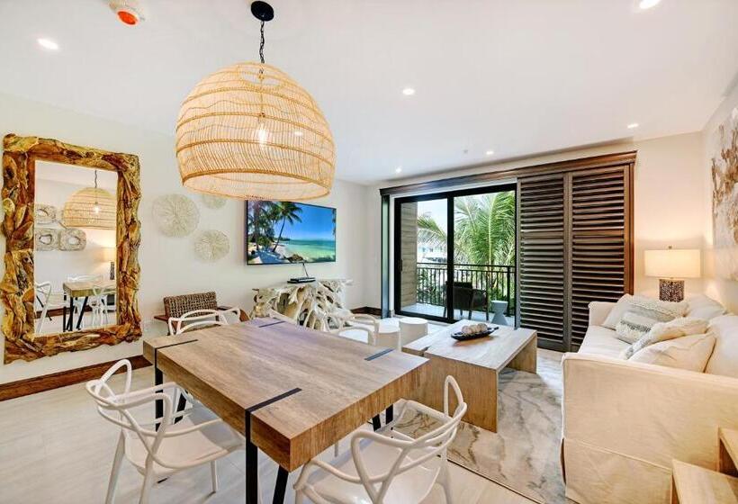 סוויטה נוף לבריכה, Bali Hai Beachfront Resort And Spa