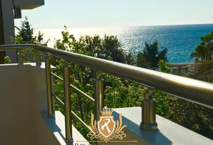 דירת חדר נוף לים, Durmishi Rooms & Apartments & Beach