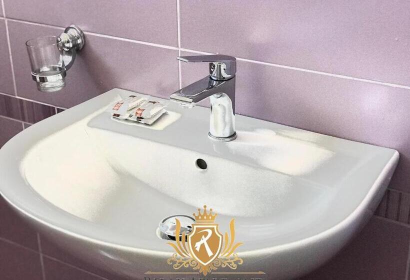 חדר דלוקס עם מרפסת נוף לים, Durmishi Rooms & Apartments & Beach