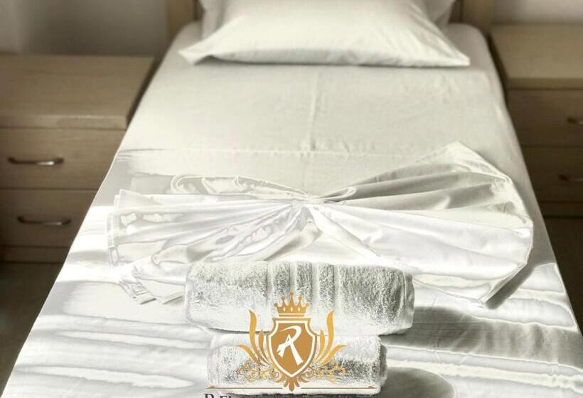 חדר דלוקס עם מרפסת נוף לים, Durmishi Rooms & Apartments & Beach