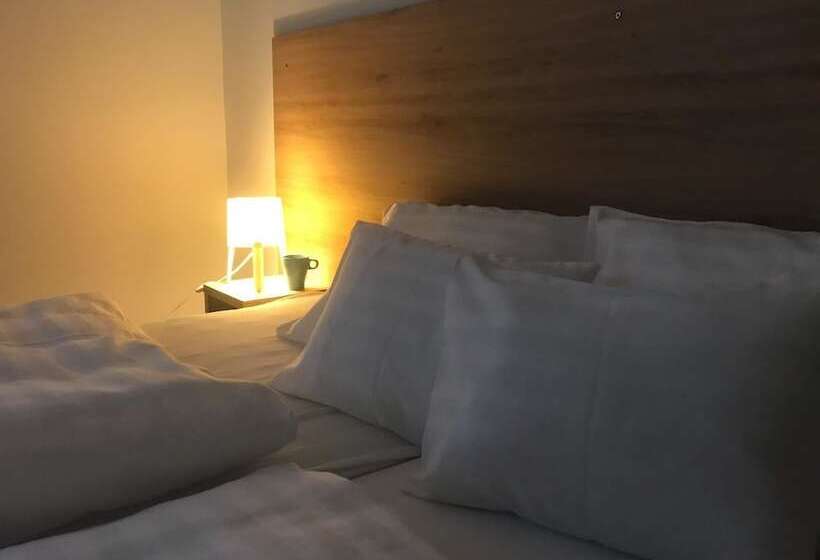 غرفة عائلية, Smart Rooms