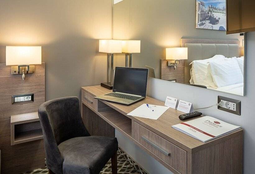 스탠다드 룸 더블 침대, Best Western Premier Plovdiv Hills