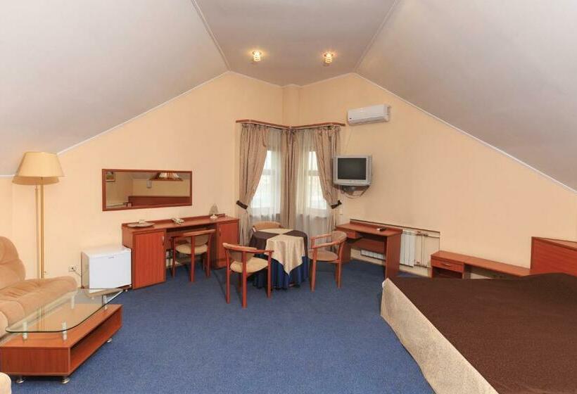 سوییت جونیور, Zhayvir