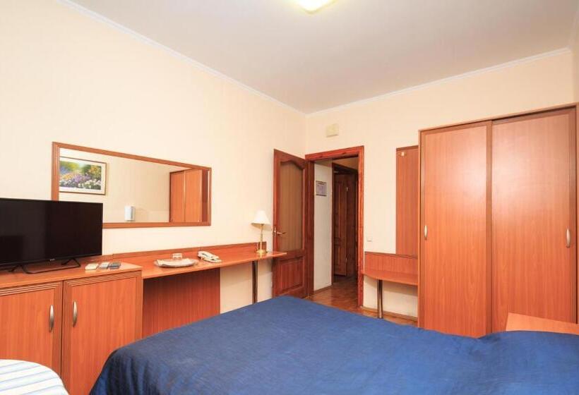 سوییت خانوادگی, Zhayvir