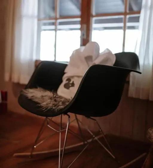 スタンダードシングルルーム, Wildstrubel Lodge