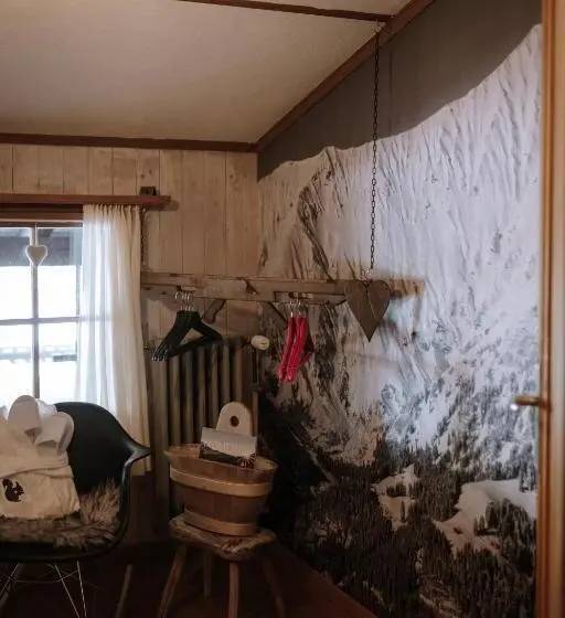 スタンダードシングルルーム, Wildstrubel Lodge