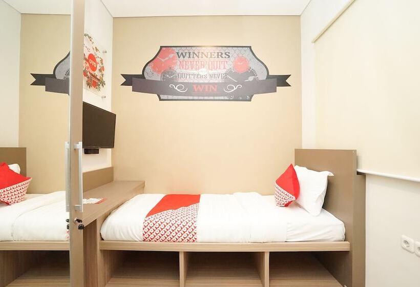 Quarto Estandar Individual, Oyo 614 Graha 8 Syariah